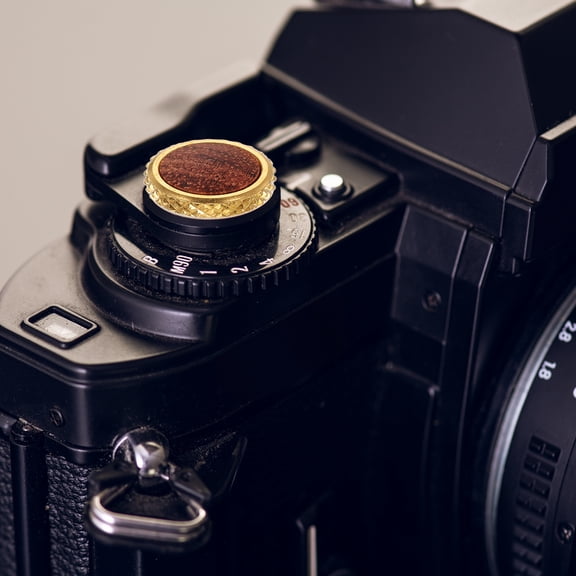 Uxcell 2Pcs Shutter Button (Light Brown) - Upscale Delicate, Camera Soft Release Button Brass Threaded Soft Release, for Fuji