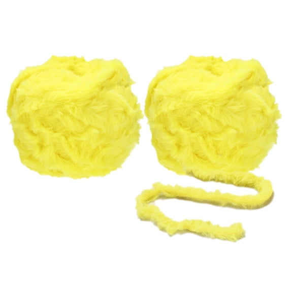 Uxcell 70yds Faux Fur Yarn,2 Skeins Fuzzy Yarn Crochet Fluffy Yarn Soft Chunky Polyester Plush Fur,Lemon Yellow