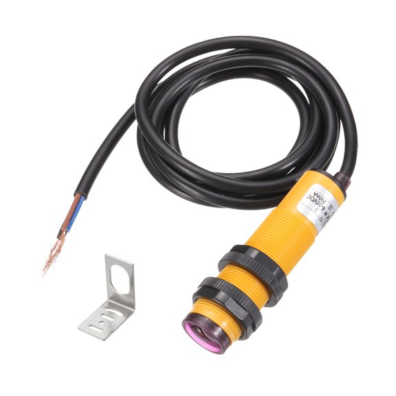 Uxcell E3F-DS50C4 Photoelectric Sensor, 300mA DC6-36 V M18 Diffuse Reflection Photoelectric Switch Sensor 3 Lines Detection Distance 7-50CM NPN NO with Mounting Bracket