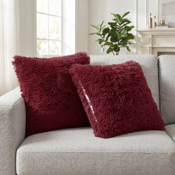 REGALWOVEN Set of 2 Throw Pillow Covers, Soft Fluffy Cushion Covers Double Sided Plush Pillow Covers Claret 16" x 16"
