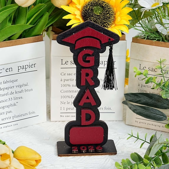 Uxgjfwu Graduation Season Wooden Tabletop Ornament, Holiday Decorative Gift for Graduate, 3D Design Desktop Display for Home, Office, Keepsake, Engraved