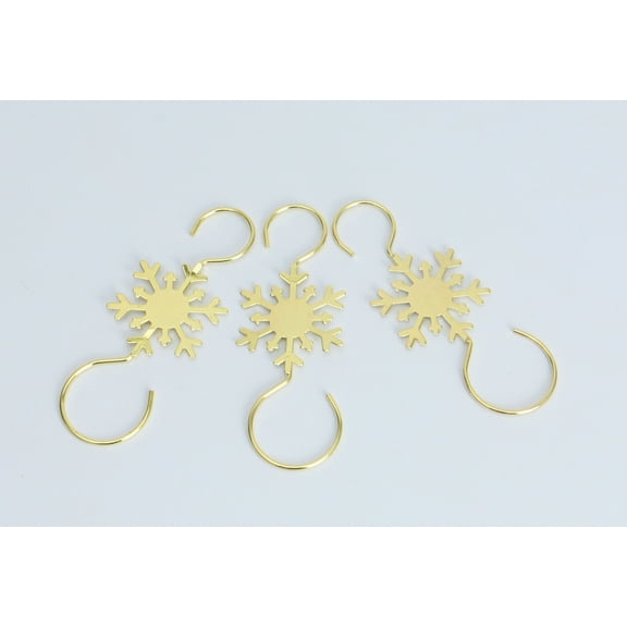 Uxgjfwu Snowflake Hooks for Christmas Ornaments Hanging, 5-Pack Stainless Steel S-shaped Decorative Hooks, Christmas Ornament Hangers for Christmas Tree Decorations Wreaths Garlands