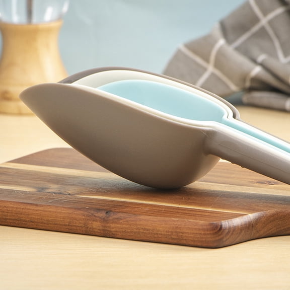 VAJUSO Kitchen Measuring Scoop Set, 3-Piece Plastic Scoops for Flour Sugar Grains Ice, Easy Grip Compact Storage Kitchen & Dining