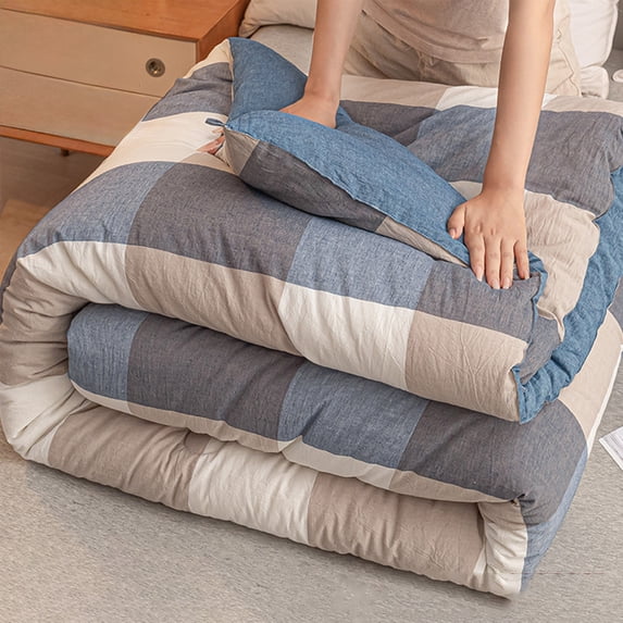 JUSEO Thickened Quilt – 78.7x78.7in Warm Cotton Blanket for All Seasons, Single or Double Bedding