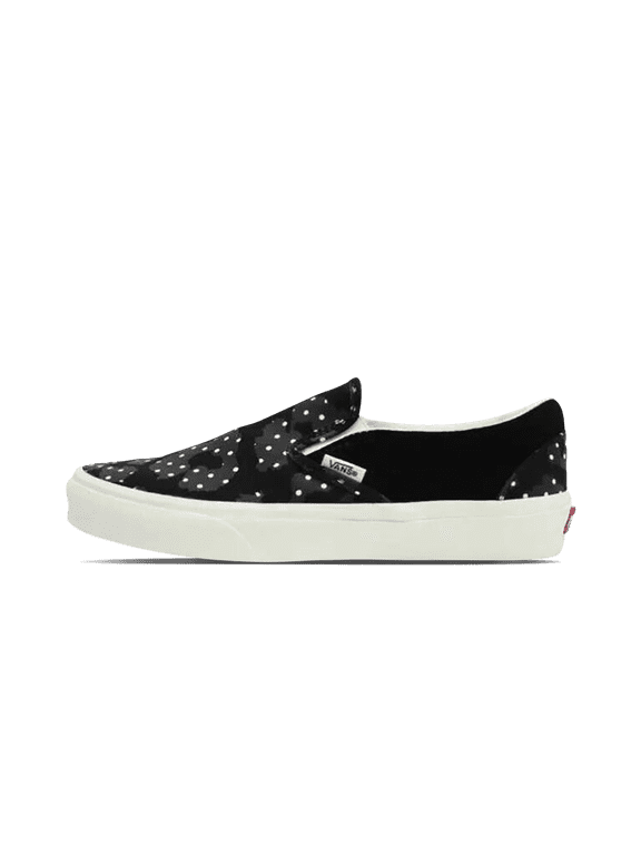 MENS Classic Slip-On "Leopard Polkadot" VN0A5JMHBA2 from Stadium Goods