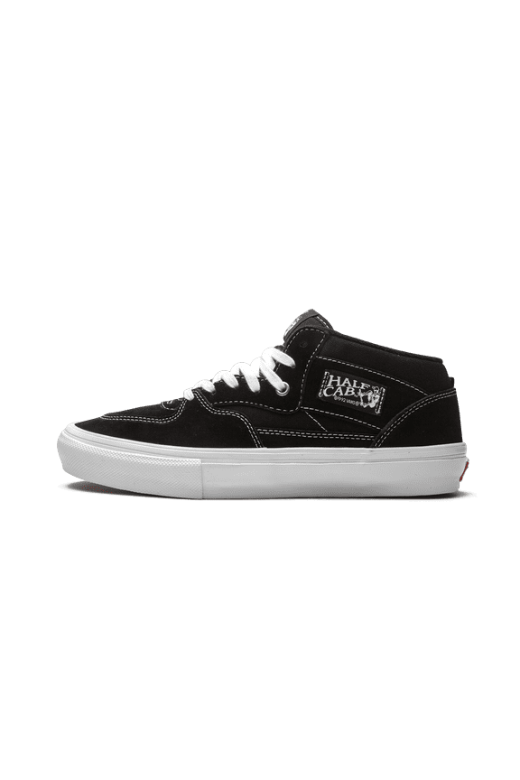 MENS Half Cab Skate "Black / White" VN0A5FCDY28 from Stadium Goods