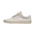 thumbnail image 1 of VANS U OLD SKOOL™ UNISEX SNEAKERS - OFF WHITE - Oversized Lace Marshmallow / Men 3.5 / Women 5 / Medium, 1 of 4