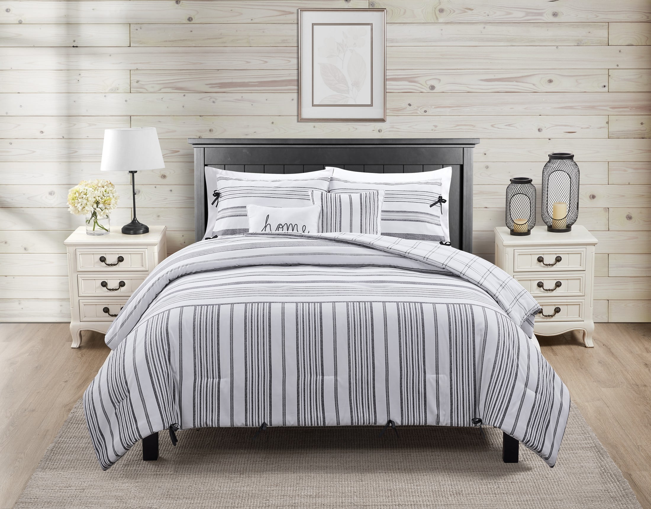 VCNY Home Farmhouse 5Piece White/Grey Striped Reversible Comforter Set
