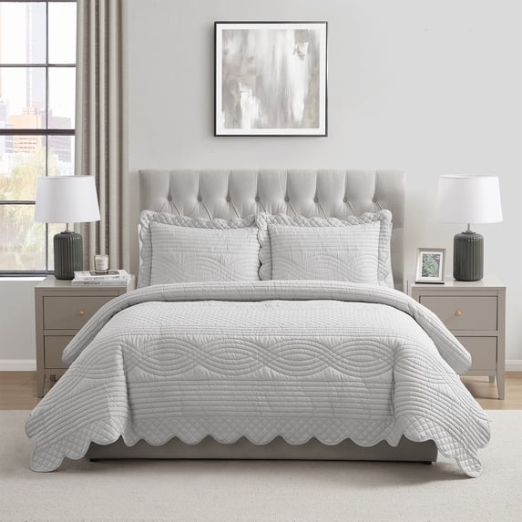 VCNY Home Grey Scallop 3-Piece Adult Microfiber Quilt Set, Full/Queen