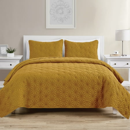 VCNY Home Kaleidoscope 3-Piece Gold Geometric Quilt Set, Full/Queen, Adult, Unisex