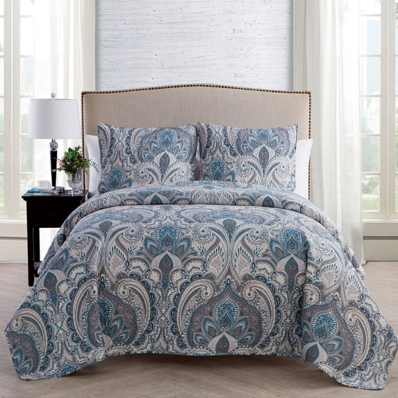 VCNY Home Lawrence Damask 3-Piece Quilt Set, King with Quilt and Shams