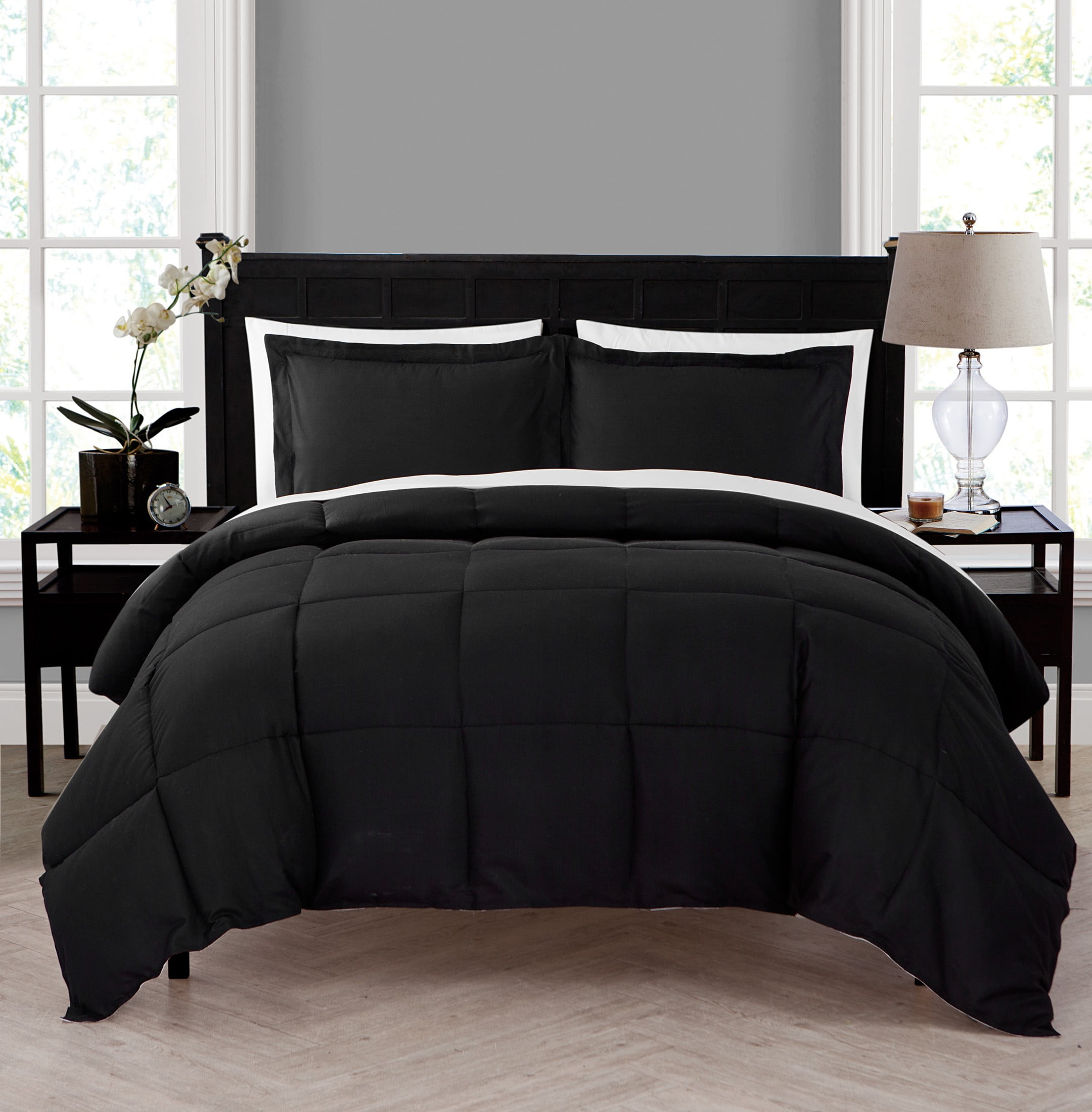 VCNY Home Lincoln 7-Piece Black/White Solid Color Reversible Bed in a Bag, Queen, Adult, Unisex