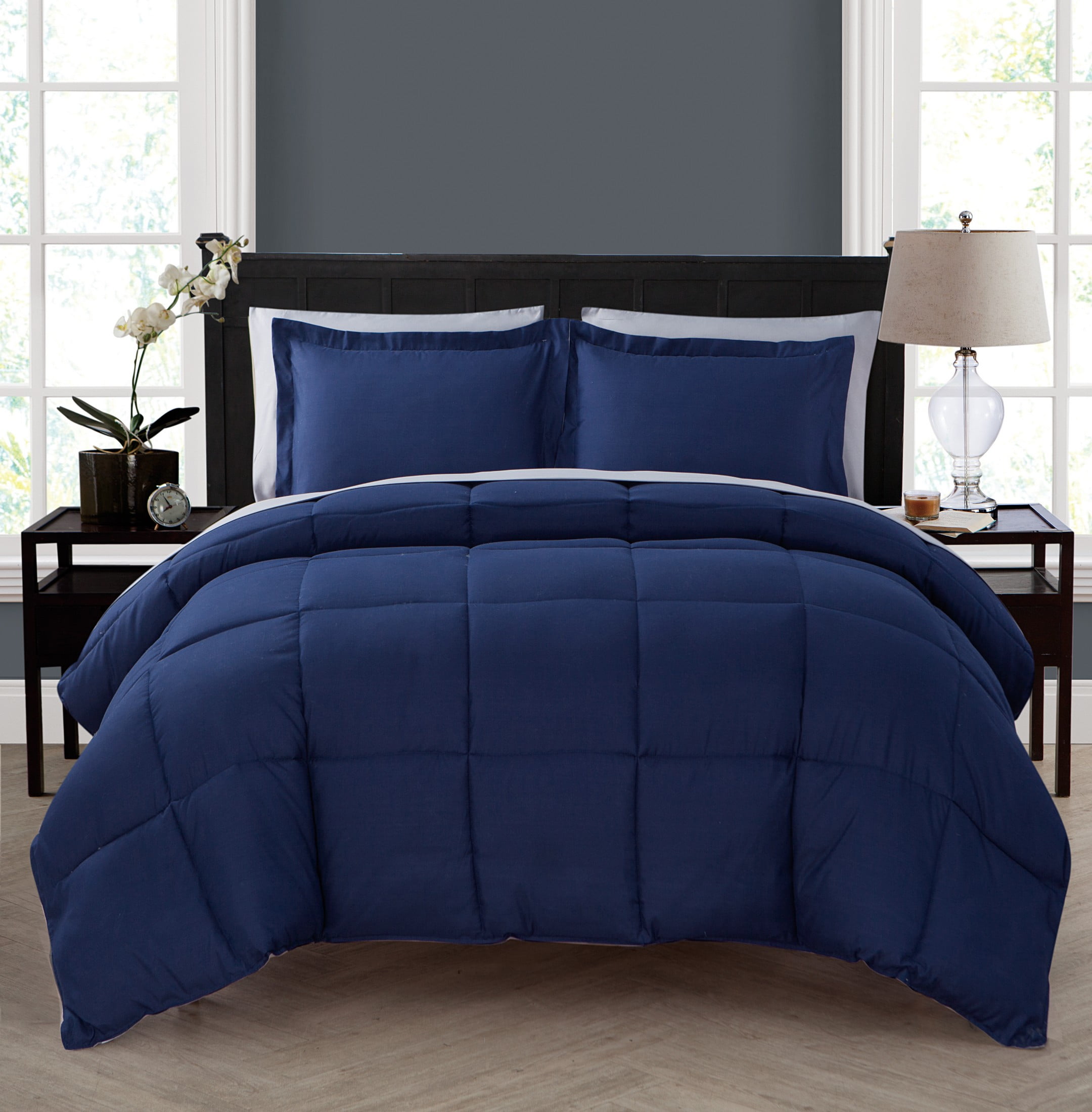 VCNY Home Lincoln 7-Piece Navy/Grey Solid Color Reversible Bed in a Bag, King, Adult, Unisex