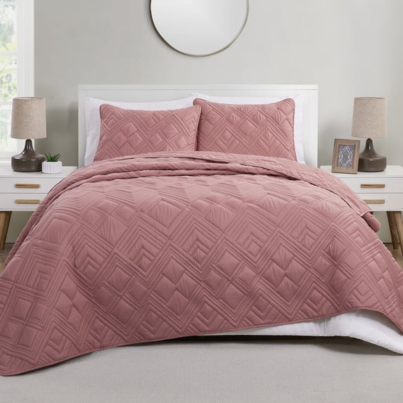 VCNY Home Mauve 3-Piece Grey Geometric Polyester Quilt Set, Full/Queen