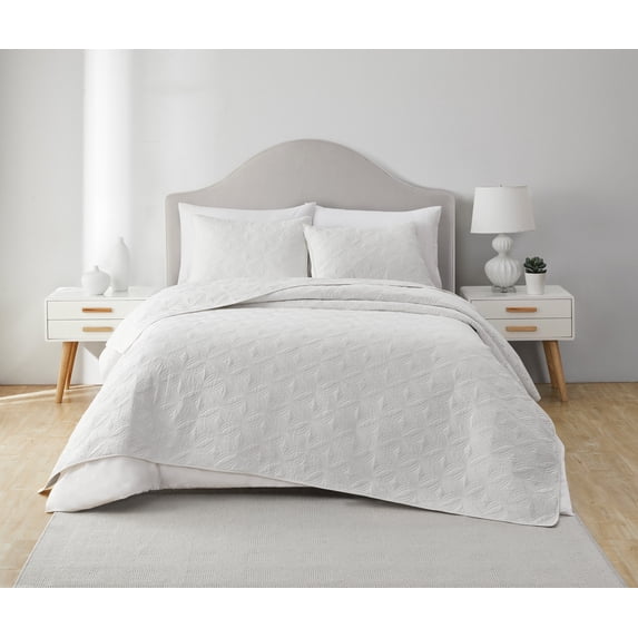 VCNY Home Modern Textured 3 Piece Quilt Sets, King