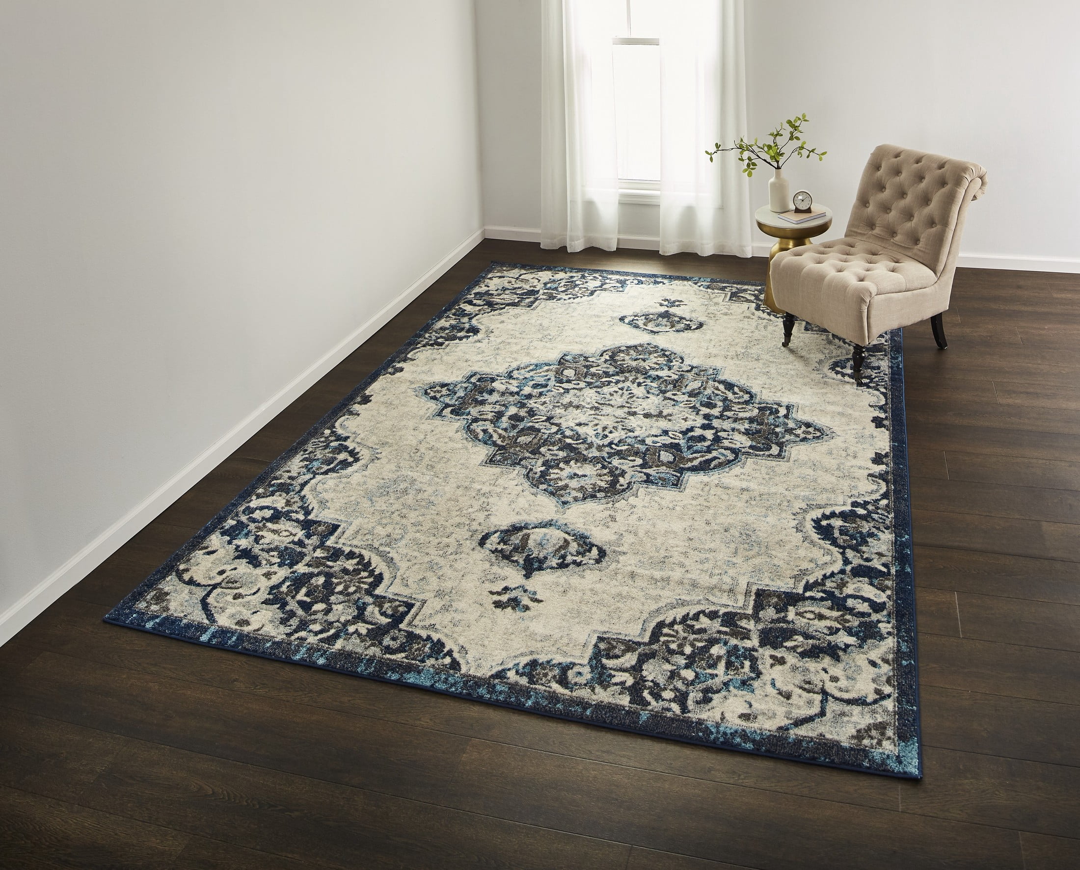 VCNY Home Paulina Distressed Medallion Low Pile Indoor Area Rug, Multi, 8' x 10'