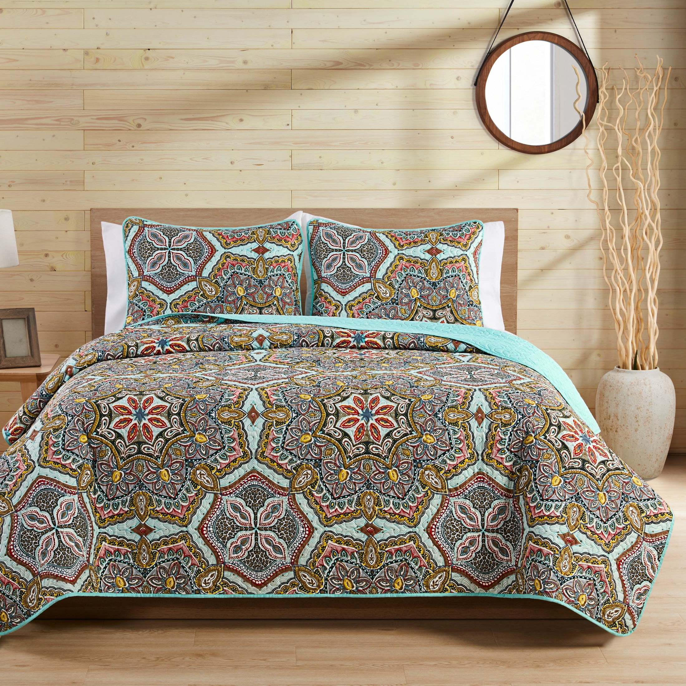 Full Reversible Multicolor Microfiber Medallion Quilt Set