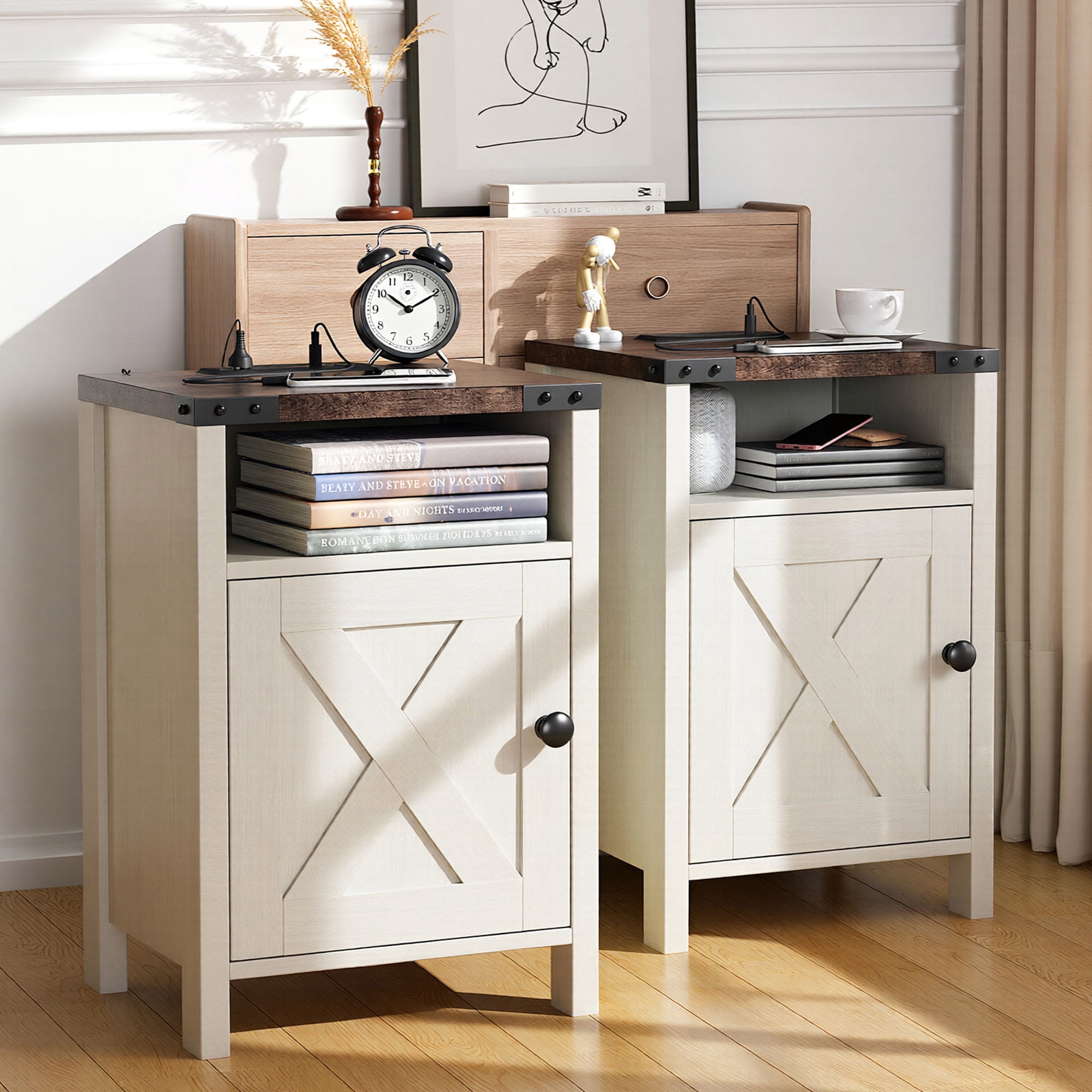 VEANERWOOD Nightstands Set of 2, Farmhouse End Tables with Charging Station, Bedside Tables, White