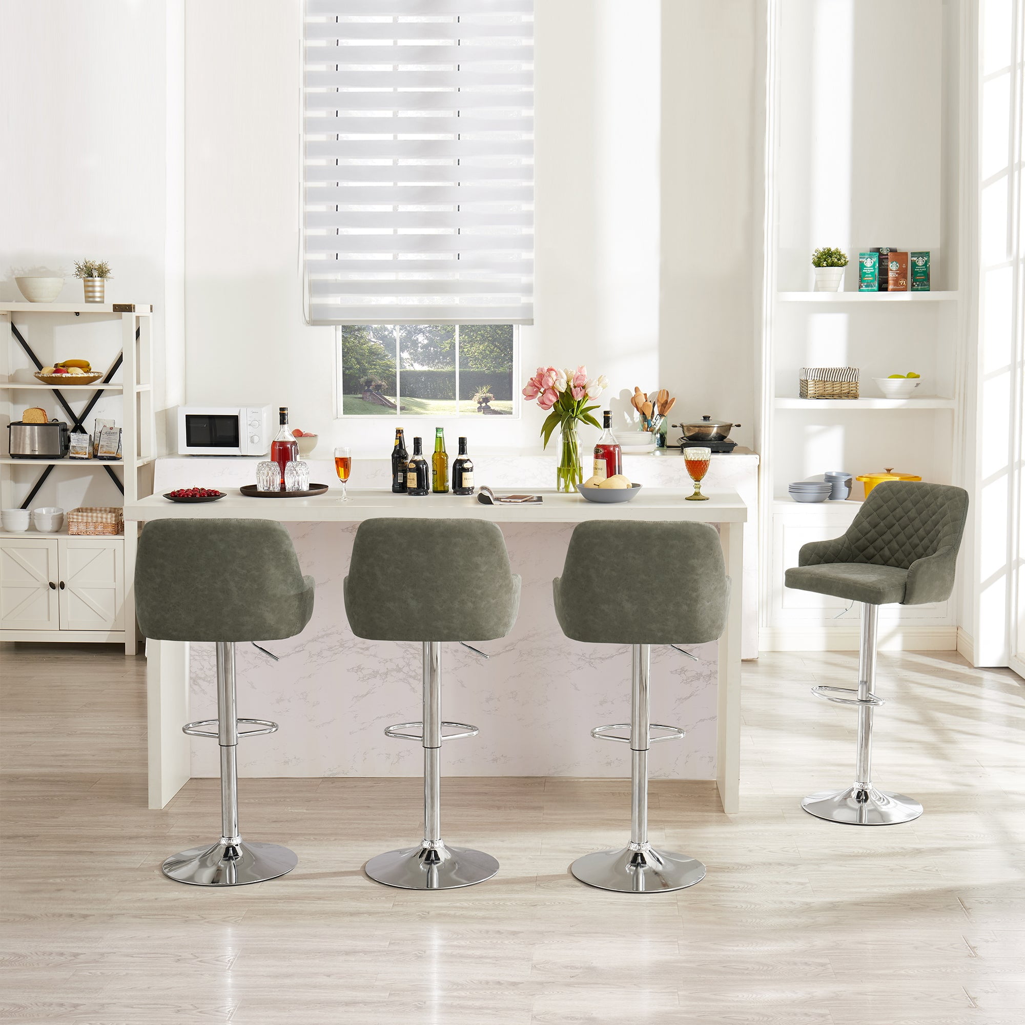 4 bar stools with backs deals