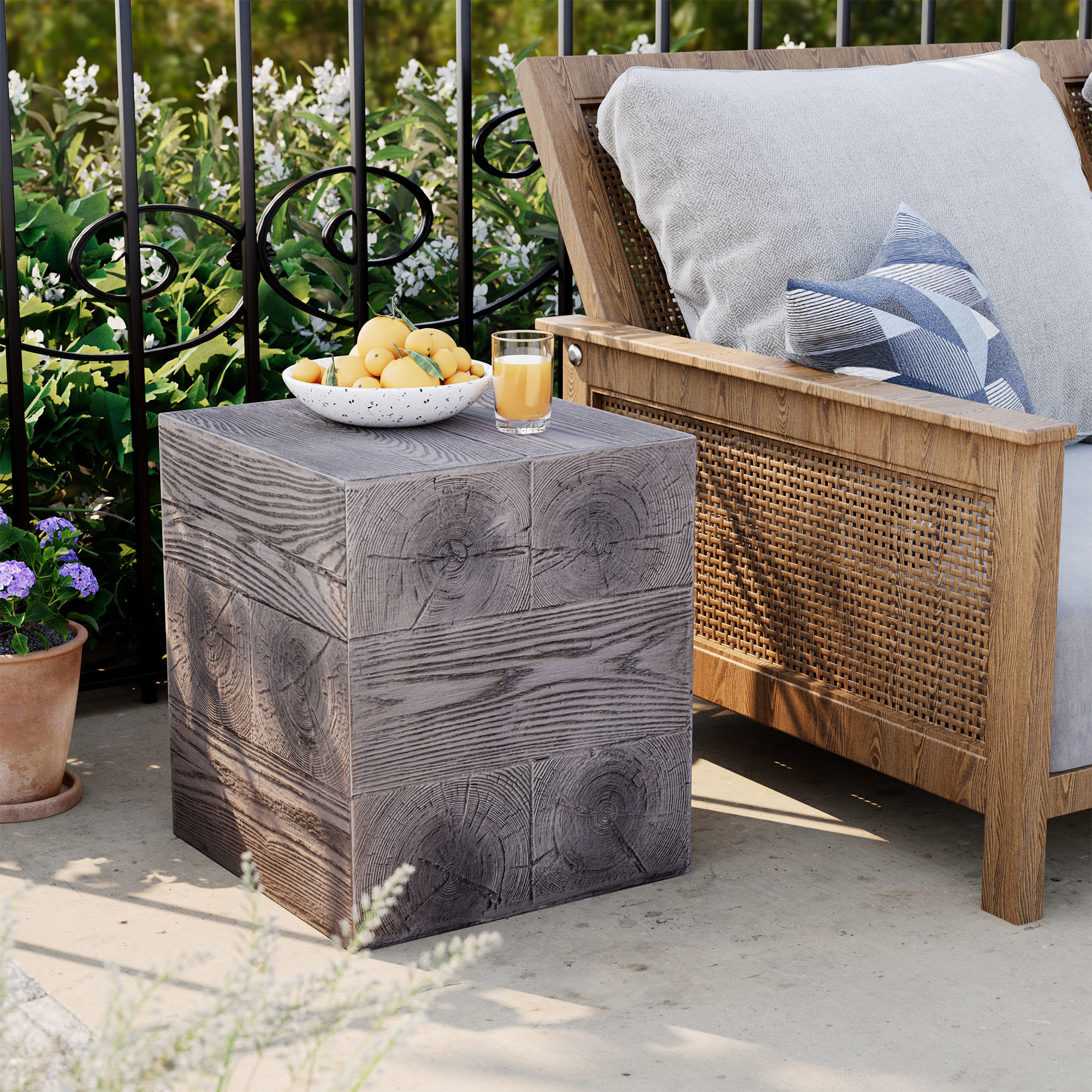 VENTOPYR Square Concrete Outdoor Side Table,Morden Accent End Table