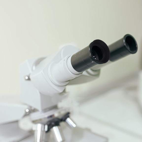 VERDANVERSE Microscope Eyepiece Protectors, Black, Durable Rubber, Enhances Viewing Clarity, 2Pcs