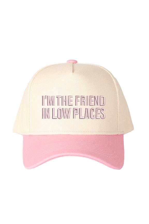 I'M THE FRIEND IN LOW PLACES Letter Embroidered Trucker Hat, Unisex Adjustable Snapback Mesh Cap for Travel Daily Casual Wear