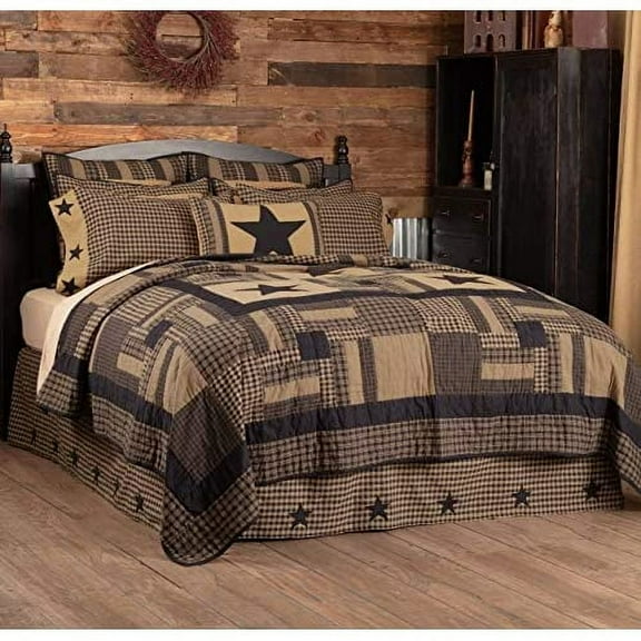 VHC Brands Black Check Star Queen Quilt 90Wx90L Country Rustic Primitive Design, Black and Tan