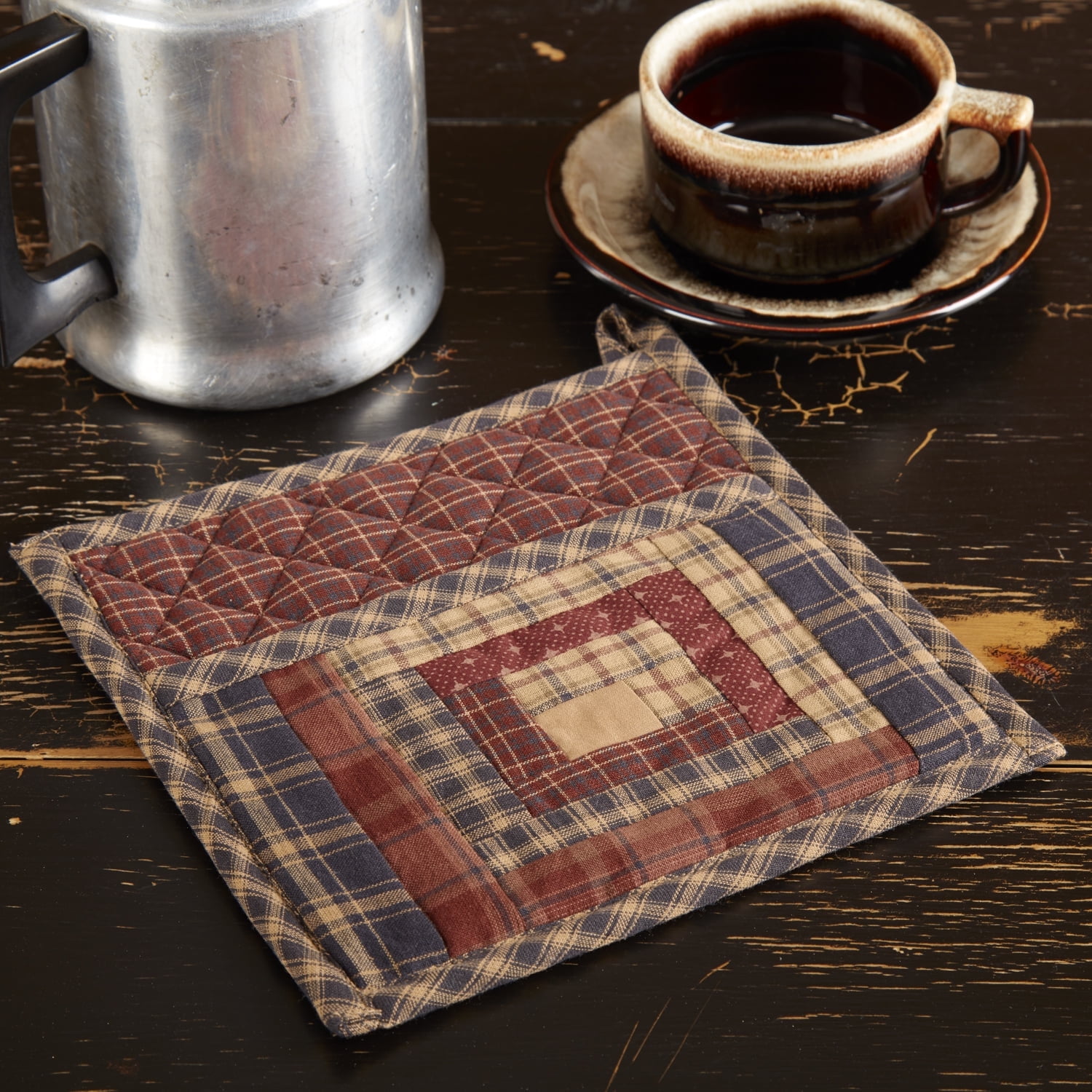Millsboro Burgundy and Navy Cotton Patchwork Pot Holder with Pocket