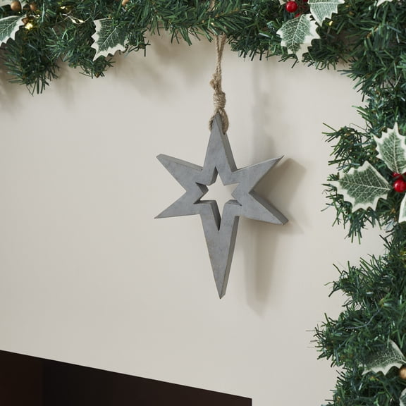 VHC Brands Northern Yule Distressed Grey Wooden Star 8x6x0.75