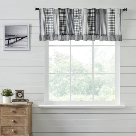 VHC Brands, Sawyer Mill Patchwork Valance, Black, 19x90