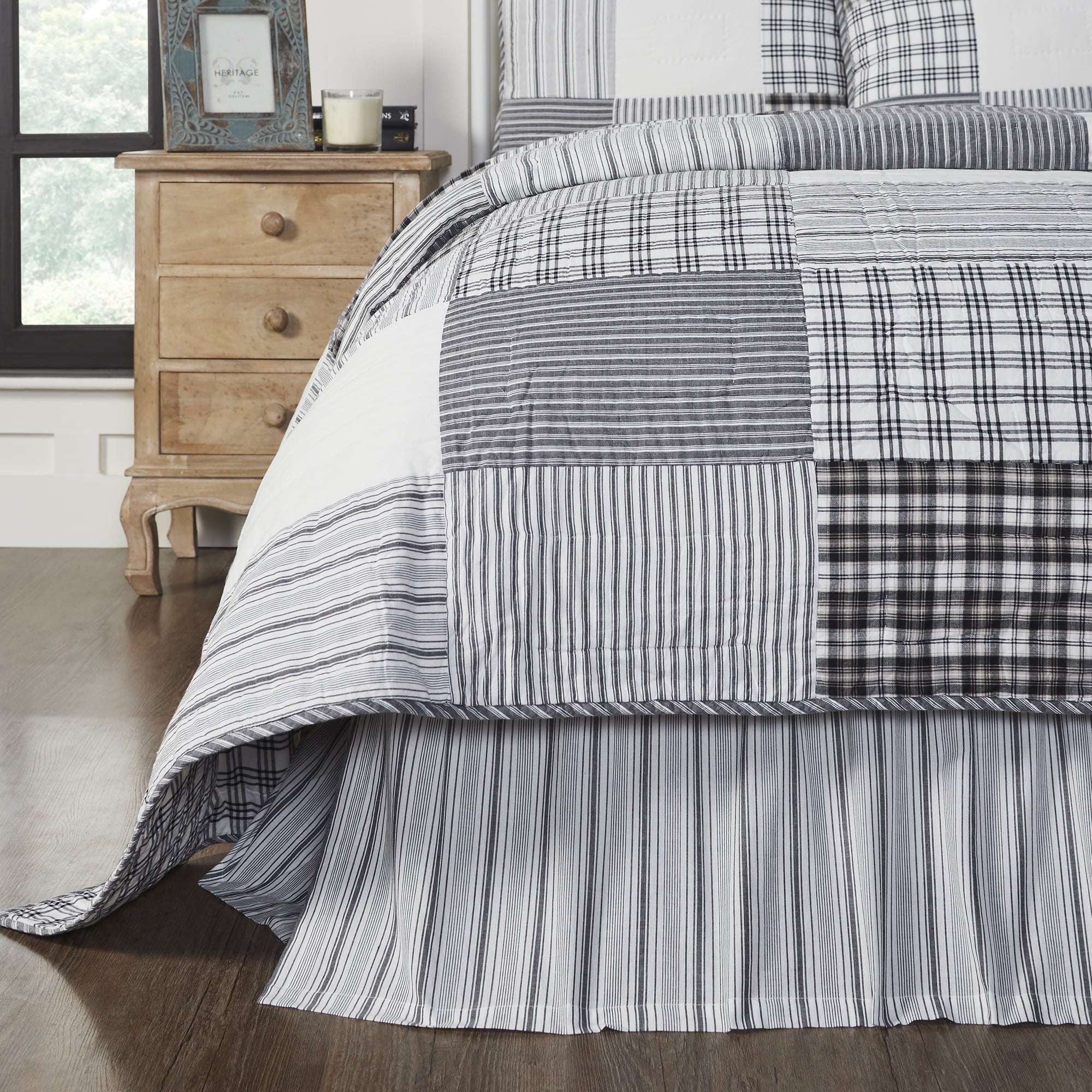 VHC Brands, Sawyer Mill Striped Twin Bed Skirt, Black, 39x76x16