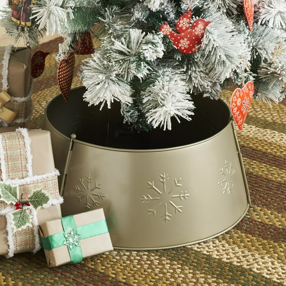 VHC Brands Stamped Snowflake Metal Tree Collar Antique Gold 8x20x20