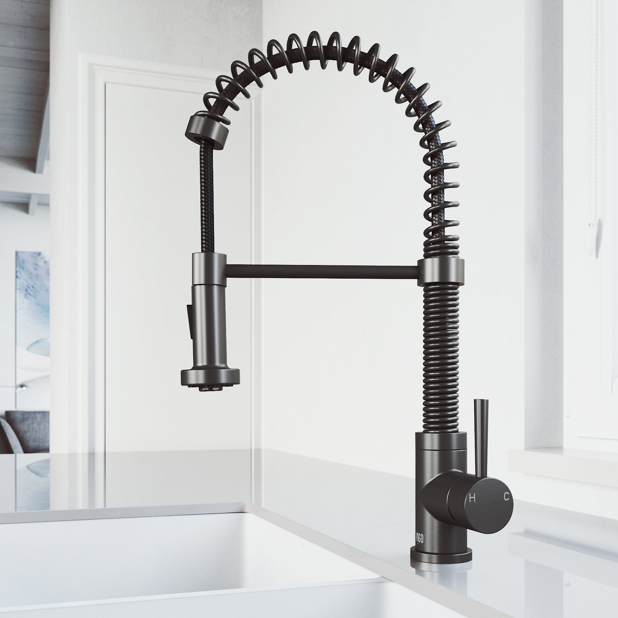 Edison Graphite Black Stainless Steel Pull-Down Kitchen Faucet