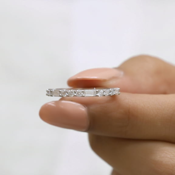 VINSON 1.12 Cttw Emerald and Round Cut Moissanite Wedding Band - Bridal Set Matching Band