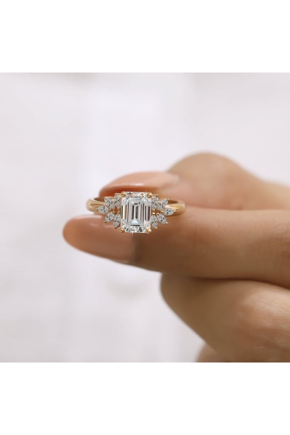 2 Ct Emerald Moissanite Engagemenet Ring - Floral Diamond Cluster Ring - Wedding Gift Ring for Women
