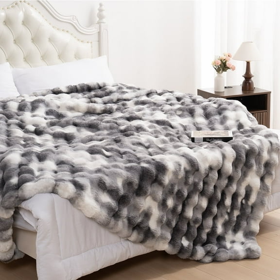 VK·LIVING Thick Ribbed Faux Rabbit Fur Cozy Reversible Throw Blanket,Super Soft 3D Striped Fuzzy Cozy Blankets,Gray,50"x 60"