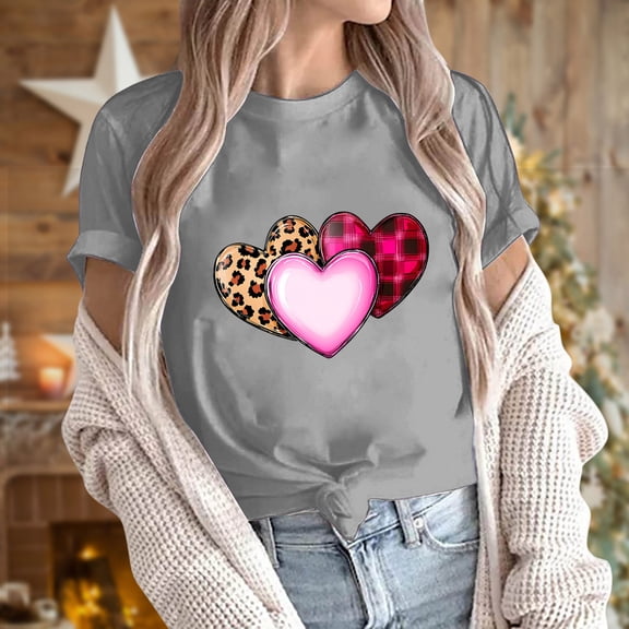 VKOYWKM Women's Valentine's Day T Shirts Cute Love Heart Graphic Tees Cute Tops Holiday Short Sleeve T Shirts Casual Crew Neck Romantic Tshirts