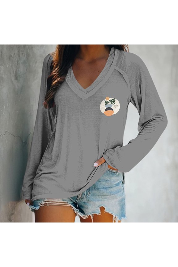 Womens Tops Deep V Neck Long Sleeve Tops Loose Fit T Shirt Side Slit High Low Tunic Tops with Thumb Hole Casual Loose Fit Curved Hem T Shirts (M-3XL)
