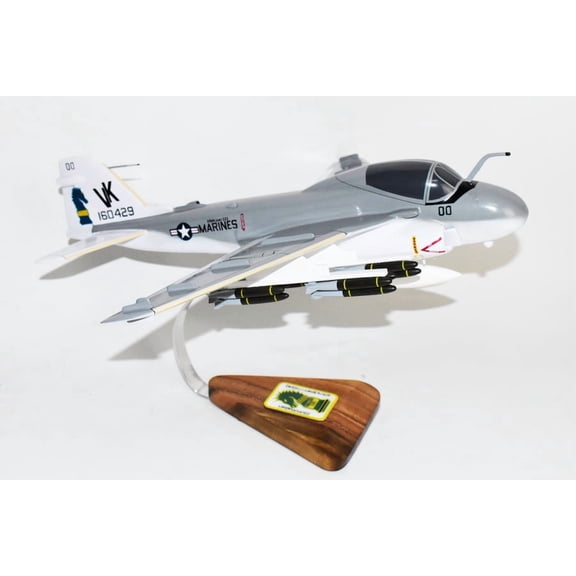VMA(AW) 121 Green Knights A-6 (1983) Intruder Model, 1/36th Scale, Mahogany, Marines
