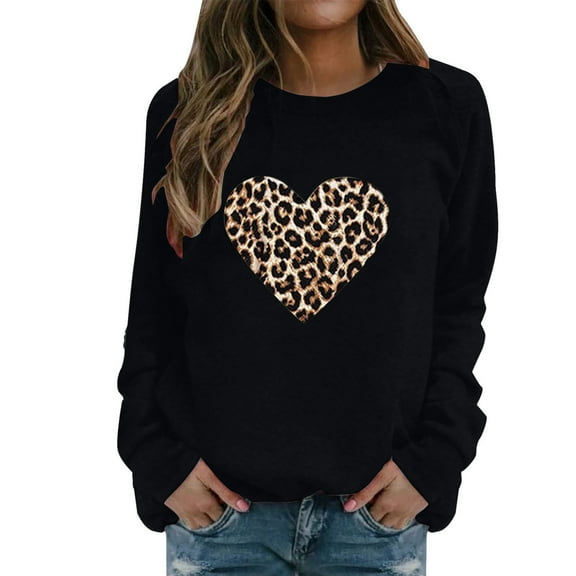 VNKIDY Women's Sweatshirt Fall Winter Leopard Heart Graphic Crewneck Sweatshirt Long Sleeve Loose-Fit Pullover For Cold Weather Daily Wear Cozy Tops