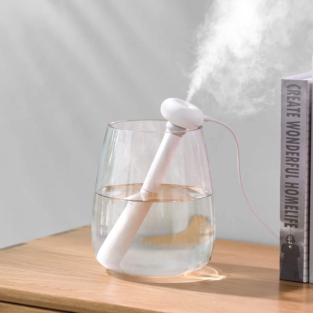 VONTER Car USB Humidifier with Container Diversity,Portable Ultrasonic Cool Mist Humidifier with Adjustable Length,Quiet Operation,Travel-Sized Mini Air Humidifier for Baby,Bedroom,Desk,Office-White