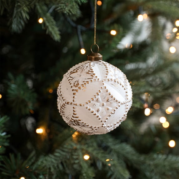 VOTRUDI White and Gold Christmas Ornaments, Plastic Shatterproof Holiday Ball Decorations for Tree, Elegant Vintage Style Xmas Decor Set of 24