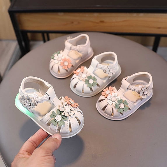 VOUZZA Toddler Girls Light-Up Sandals, Flower Accented Closed Toe LED Walking Shoes, Soft Cushioned Dress Sandals 1-2Y