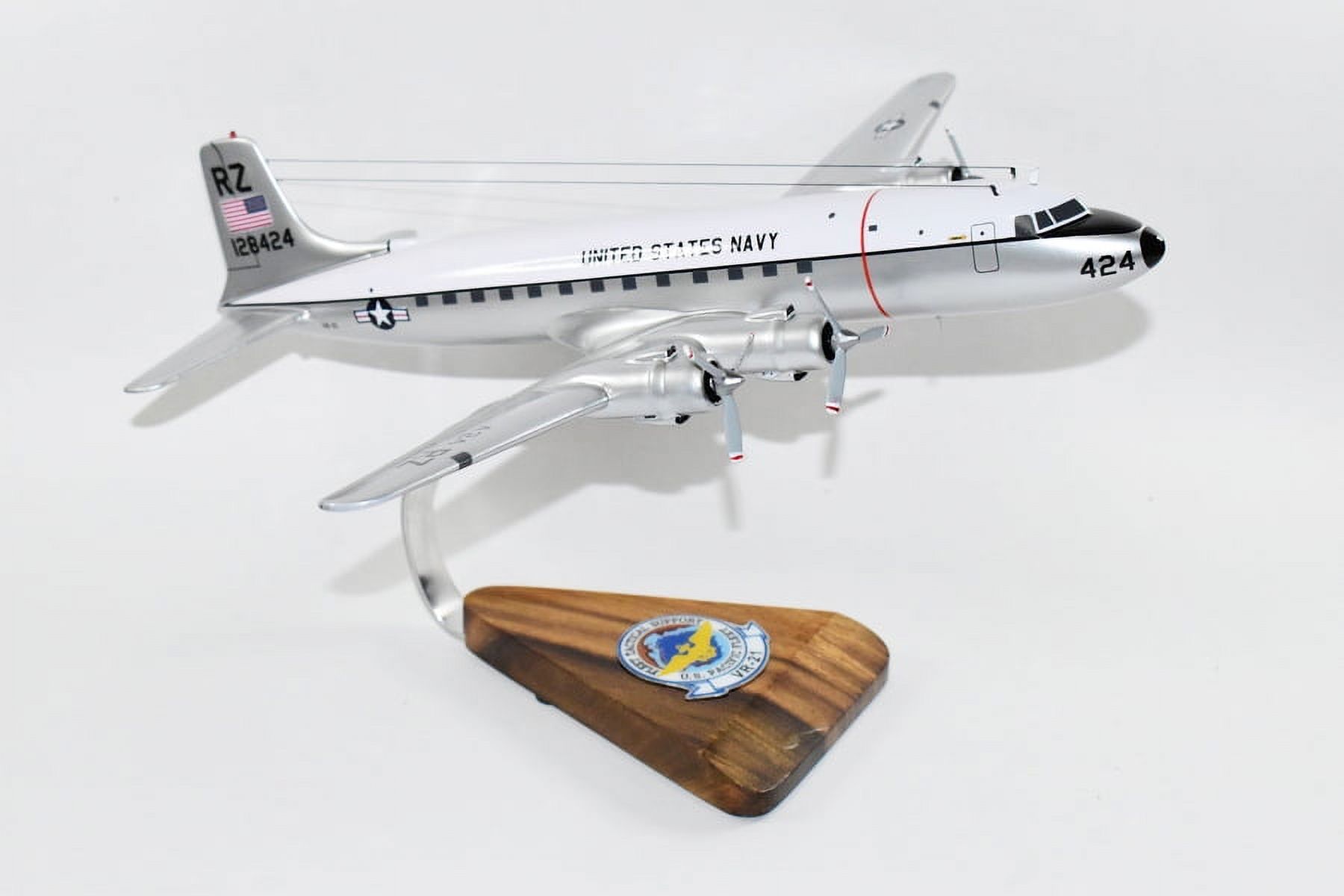 VR-21 Fleet Tactical Support Pineapple Airlines C-118B/ R6D-1 (424 ...