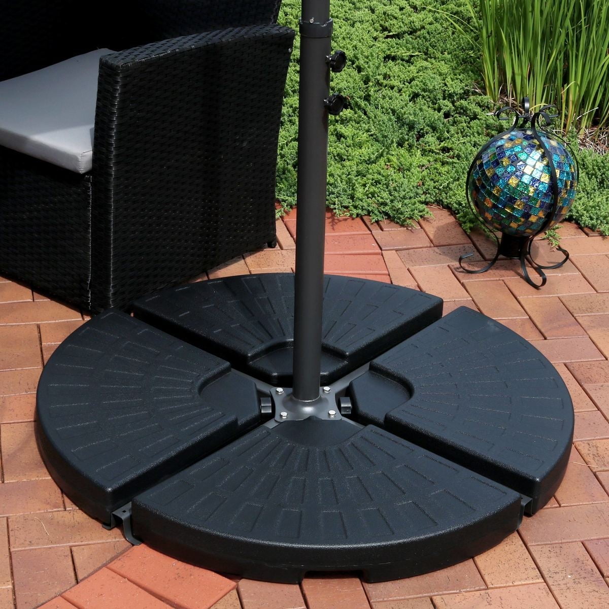 VTOY 4-Piece Cantilever Offset Patio Umbrella Base Stand, Fills Up to 160lbs Sand or Water Circle Patio Umbrella Stand Black