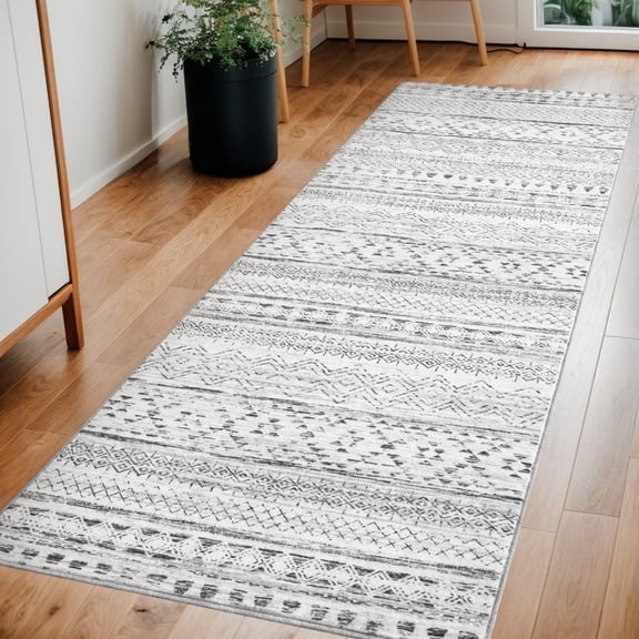 VUNATE 2'x8' Machine Washable Runner Rug, Non Slip Boho Rugs for Bedroom Living Room, Entryway, Kitchen & Hallway, Black