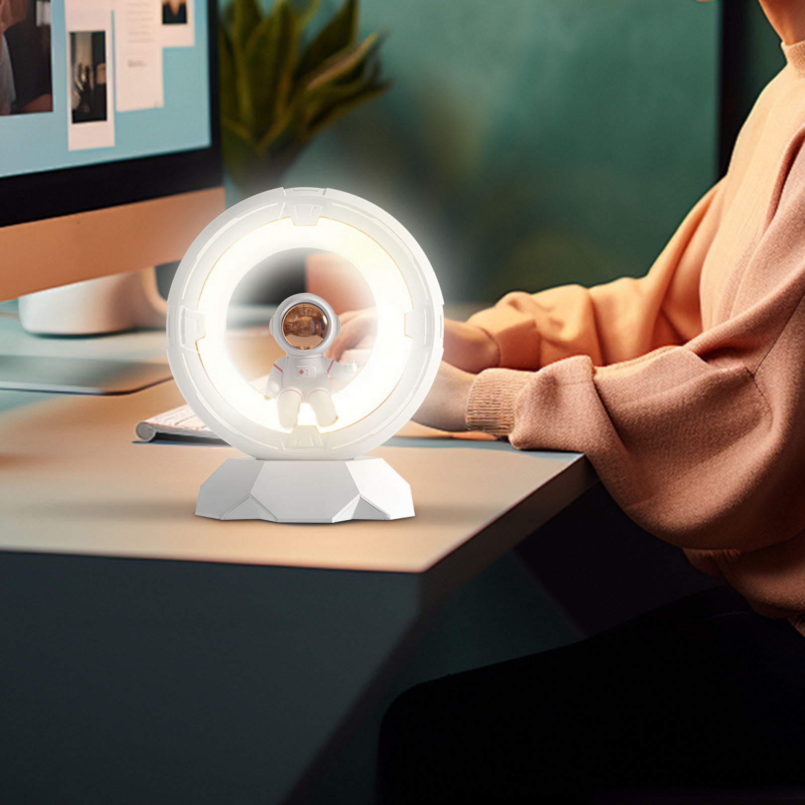 VUYUEN Clearance Astronaut Night Light for Kids Adults, LED Bedside