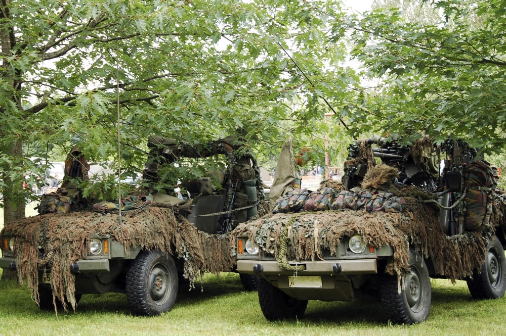 VW Iltis Jeeps used by scout or recce teams from the Belgian Army Canvas Art - Luc De JaegerStocktrek Images (17 x 12)