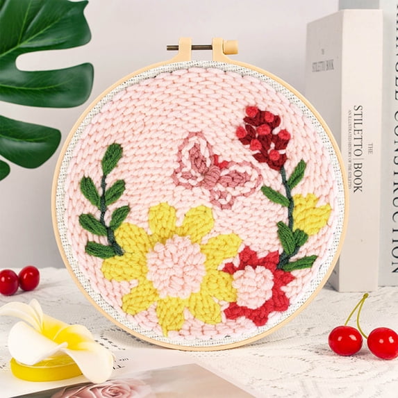 Vacemry Punch Needle Kit, Coarse Yarn Punch Needle Embroidery DIY Kit, Floral Series Craft Material Pack, Beginner Needle Felting Project, Complete Punch Needle Tool Set