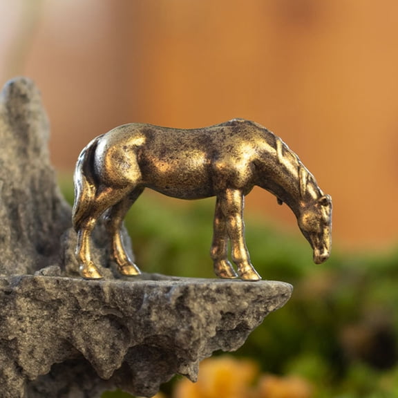 Vacemry Small Horse StatueMiniature Copper Alloy Figurine for Desktop Decoration, Hand-Carved Horse Sculpture for Shelf Display, Bronze-Colored Ornament for Home Office Decor